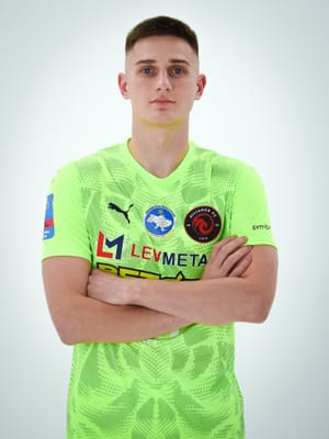 Фотосесія 08.09.2026 — чорна форма · фото Роман Щупак