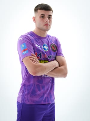 Фотосесія 08.09.2026 — чорна форма · фото Роман Щупак